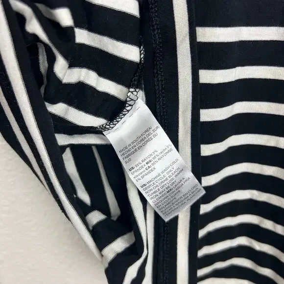 Chico’s Black White Stripe Mock Neck Long Sleeve Stretch Top Size 2 NWT - Picture 8 of 8